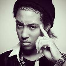 Alan Moe's Instagram, Twitter & Facebook