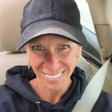 Robyn Seifert-Decker (rlizseifert)