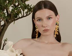 珠宝设计:: Behance