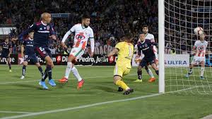 Jul 01, 2021 · los azules vienen de eliminar a san luis, mientras que los aurinegros hicieron los propio con cobresal. La U Elimino A Cobresal Y Avanzo A Semifinales De Copa Chile As Chile