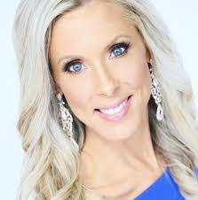 Colleen Cahill's Instagram, Twitter & Facebook