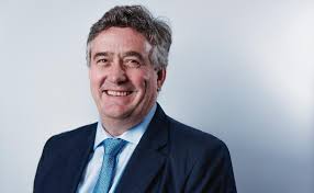 Andrew Bester tritt bei ING Nachfolge von Isabel Fernandez an