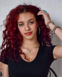 Today, we have Hannah Workman, Analise Edwards, and Sevanna Kisko! Come see  the show