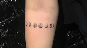 We did not find results for: Mondtattoos Kennen Sie Ihre Bedeutung Wirklich Tatowierung