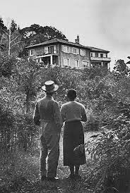 Pin Von Sukram Ztireats Auf Fotografie In 2020 Kunst Und Literatur Dichter Und Denker Literatur