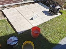Die überlegung, an welcher stelle im garten der grillplatz angelegt werden soll, ist sehr wichtig. Aussenkuche Grillplatz Mit Grilluberdachung Selber Bauen Anleitung