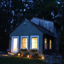 About PeaceWell Cottage and Moira Abram-Hale, LMT — PeaceWell