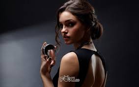 Latina sexi se fute bine cu. Cele Mai Sexy Parfumuri Pentru Femei