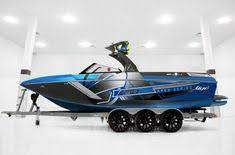 26 Wake Boat Ideas Boat Wakeboard Boats Ski Boats