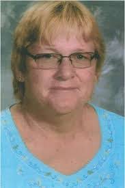 Linda Bench's Instagram, Twitter & Facebook