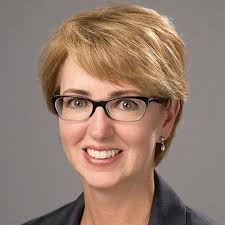 Sarah Goodrum's Instagram, Twitter & Facebook