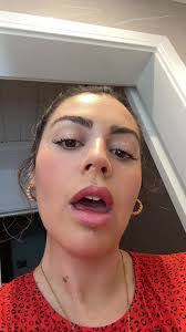 Olivia Peek's Instagram, Twitter & Facebook