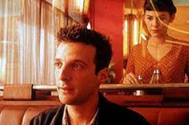 8 audrey tautou audrey tautou tautou a atteint une renommée internationale pour sa performance en tant que responsable excentrique dans la comédie romantique le destin fabuleux d'amélie poulain. Bild Zu Mathieu Kassovitz Die Fabelhafte Welt Der Amelie Bild Audrey Tautou Mathieu Kassovitz Filmstarts De