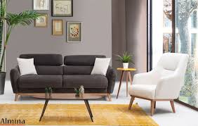 Rüyasında evinde kırmızı koltuk gören kişi eşi ile muhabbeti bol olur ve aile saadetine huzuruna buna göre kişi kırmızı koltuğu nerede görmüşse orası ile ilgili bazı hadiseler yaşar. Modoko Koltuk Takimlari