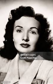 53 Catherine Mcleod Photos & High Res Pictures