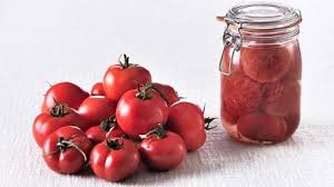 Recette Conserve De Tomates Entieres Au Naturel En Bocaux Le Parfait Recette Conserves De Tomates Tomates Recettes De Conserve