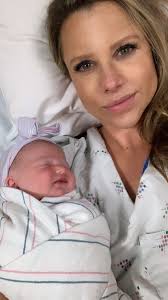 So happy for Abby Ham and Travis as they welcome the CUTEST little girl!  Love those sweet cheeks! 💗