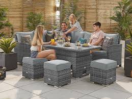 Aus witterungsbeständigen und robusten oberflächen gefertigt. Nova Outdoor Living Cambridge Corner Dining Set With Rising Table Left Hand Corner Sofa Set At Gardenman