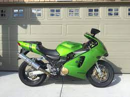 Ninja Zx 12r Kawasaki 1 200 Cc Sportbike From 2000 Used Motorcycle In Commerce City Colorado 80022 Motorcycles For Sale