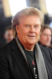 His 1979 song nachts, wenn. Howard Carpendale Howard Carpendale Photos Buddy Premieres In Munich Zimbio