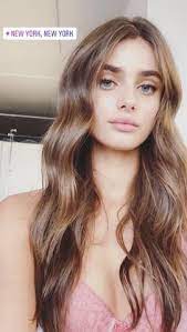 Stature's founders even pose themselves from time to time. 11 Petite Models Ideas Petite Models Model Taylor Hill Style