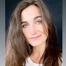 Black and White Grid Acting Resume