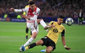 Uefa champions league match lille vs ajax 27.11.2019. Gol De Edson Alvarez En Ajax Vs Lille De Champions League Video Mediotiempo