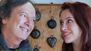 Abbiamo organizzato tutto, siamo pronti chiara canzian, figlia dell'ex pooh red, è stata ospite al programma targato rai 1 storie italiane. Matrimonio In Casa Canzian Chiara Figlia Di Red E Sandro Oggi Sposi Tribuna Di Treviso Treviso