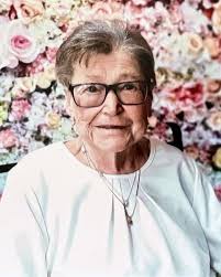 Obituary information for Stella Pennington