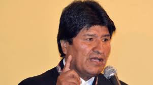 Evo afirma que los gobiernos de Chile no respetaron ni respetan a sus  vecinos