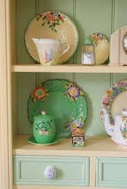 Vintage Home A Fresh New Look For Spring Vintage House Vintage Cottage Retro Home Decor