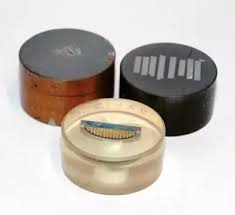 See more ideas about bakelite, vintage bakelite, bakelite jewelry. Are There Any Products That Are Still Made Using The Original Bakelite Plastic Formulation Quora