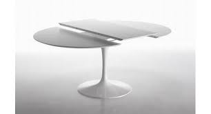 re edition of the round and extendable tulip table by saarinen cm 120 x 170 or cm 100 x 150 with aluminum b tulip table white round dining table saarinen table