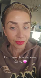 Shelly Louise Gavin (@shellylouisegavin)