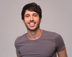 From wikipedia, the free encyclopedia. Australian Country Singer Morgan Evans Discovering Mexican Food B104 Wbwn Fm