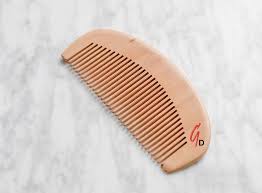 Sac Tipine Gore Tarak Secimi Ve Tarak Modelleri Guzellik Denince Sac Makyaj Fircalari Guzellik