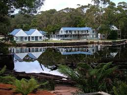 Mrs white's niece sophie is staying (stay) with the whites for a few days. Mrs Risby Cove Strahan Traveller Reviews Tripadvisor