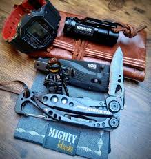 The typical blade length on the best pocket knives lie somewhere between 3 inches and 4 inches. Pin On Everyday Carry Ideas
