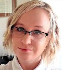 Support for a woman being told she looks masculine