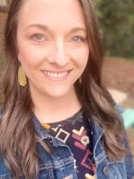 Want to introduce my #hullpartyof5 crew to you! My husband Jordan Hull and  I have been married for 9 years! He is a worship pastor and loves baseball!  Kayde is now 2nd