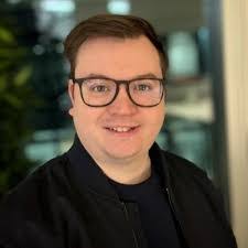 Nikki Belt's Instagram, Twitter & Facebook