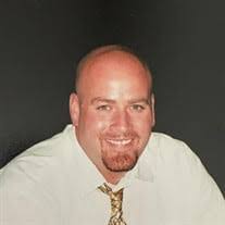 Kelly Schaper's Instagram, Twitter & Facebook