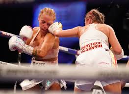 @rivalboxinggear.au @rivalboxinggear #boxing #rivalboxing #rivalfamily #blondebomber #floortoceiling #isotraining. O Lpdt3izvhbm