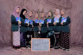 15 october 2018 / musik religi. Fadilah Bacaan Dan Makna Sholawat Nariyah Di Hari Santri Alhidamart Info Teknologi Dan Entertaiment