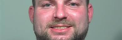 Man arrested after trying to impersonate a police officer, flees scene