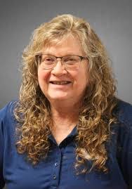 Carlene Nelson's Instagram, Twitter & Facebook