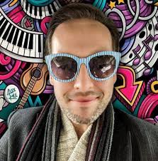 Alex Kyle's Instagram, Twitter & Facebook