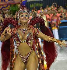 Viviane araújo may refer to: Rainha De Bateria Da Salgueiro Viviane Araujo Comemora Desfile Na Sapucai Estrelando