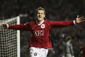 Consultez la fiche de ole gunnar solskjær entraîneur manchester united sur footmercato.net : Ole Gunnar Solskjaer Arrives At Manchester United Training Ground Manchester Evening News