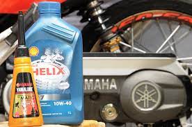 Melihat peran penting sebuah oli pada motor matic, maka menjadi sebuah keharusan bagi pemilik kendaraan untuk memilih oli motor matic terbaik. Ini Penjelasan Dari Spesialis Pakai Oli Transmisi Mobil Untuk Gardan Motor Matic Gridmotor Id